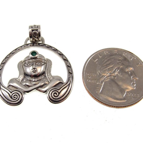 Solid 925 Sterling Silver Celtic Goddess ANU Pendant with Green Agate Gemstone - Picture 2 of 5